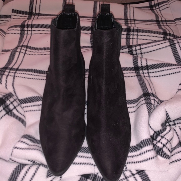 Booties - Picture 3 of 4